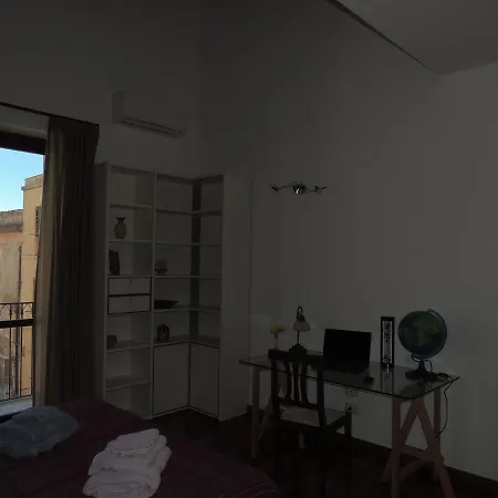 Vendégház Suite Franziska Lift & Ac A Ballaro 1 Palermo